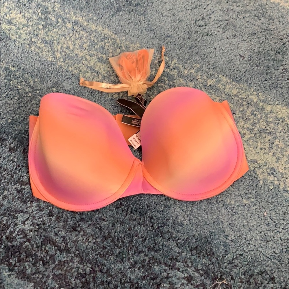 PINK Victoria Secret Illusion Design Bra 34DD